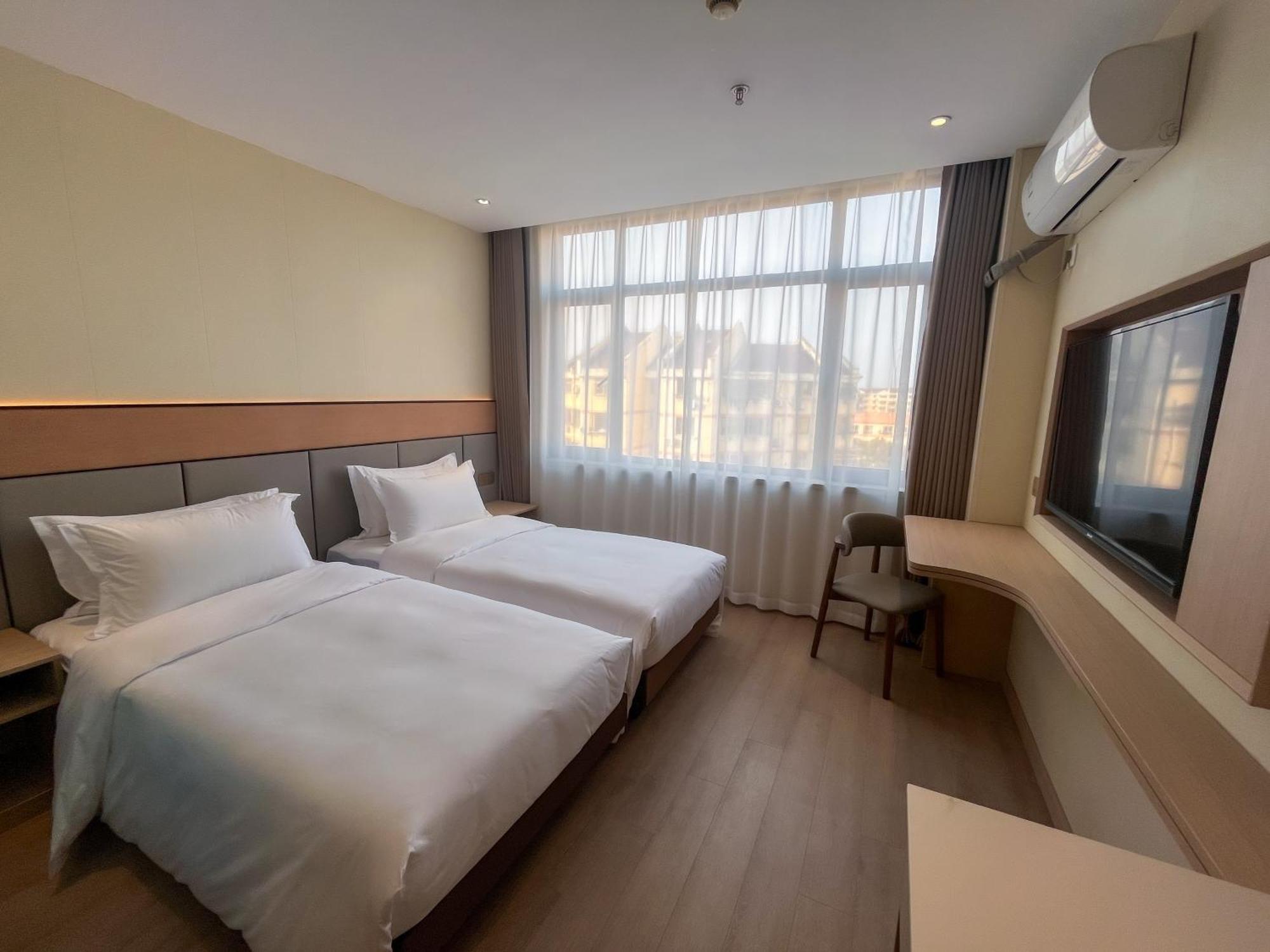 Shanghai Joyful Star Hotel-Free Shuttle Bus To Pudong Airport And Disney Exterior photo